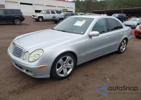 2006 Mercedes-Benz E 500 from USA, damaged, VIN WDBUF70JX6A869644